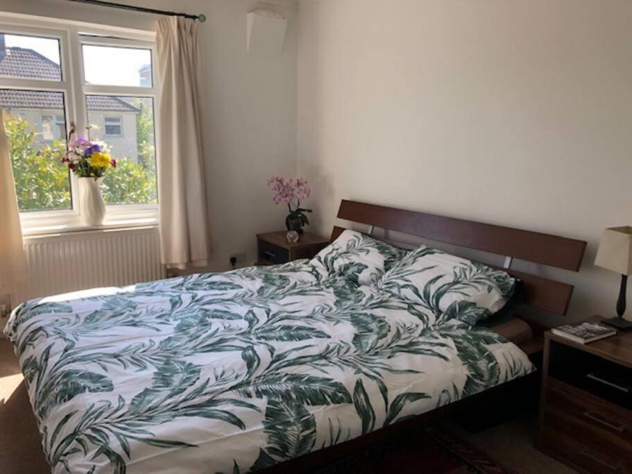 Bright & Spacious First Floor Apartment Cambridge エクステリア 写真